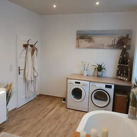 Tatil Evi Familienfreundliches-luxus-bahnwaerterhaus *